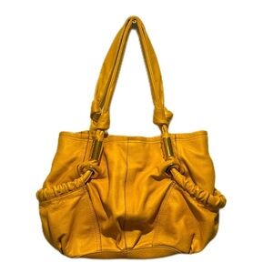 B Makowsky soft leather bag